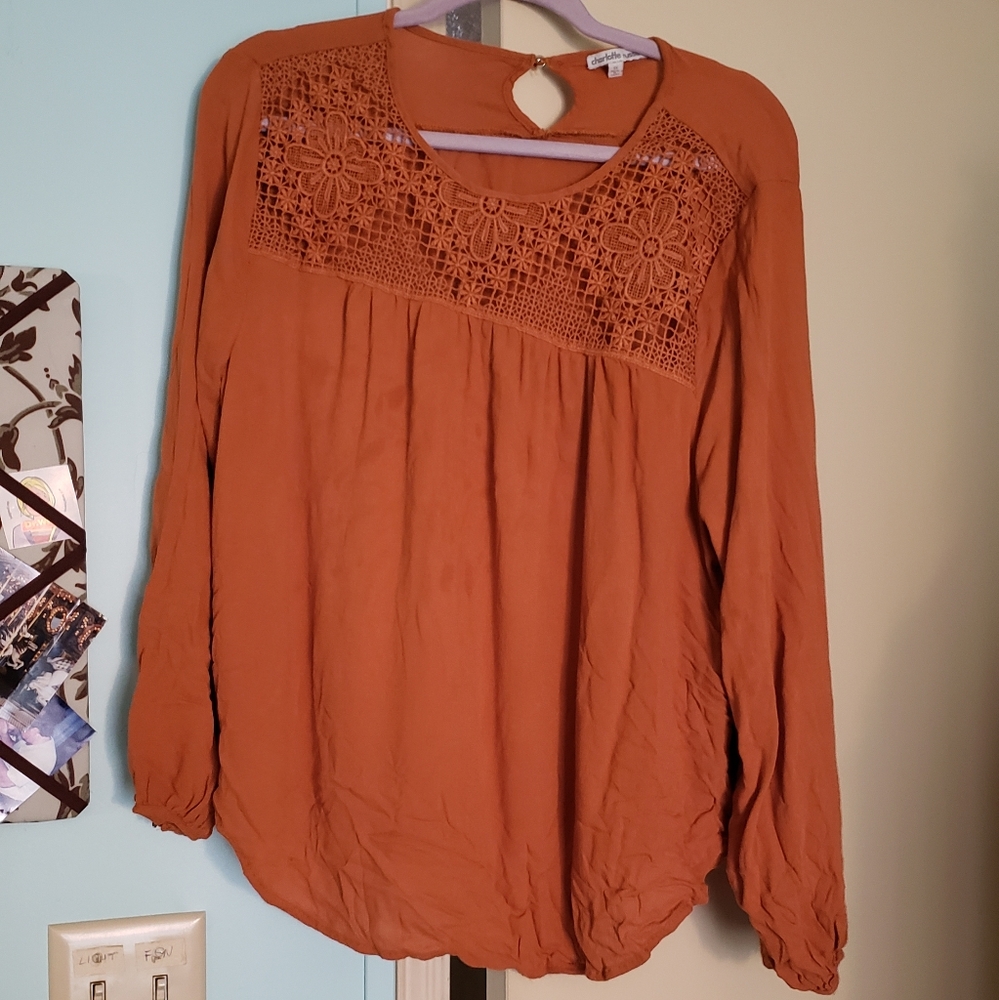 flowy blouse